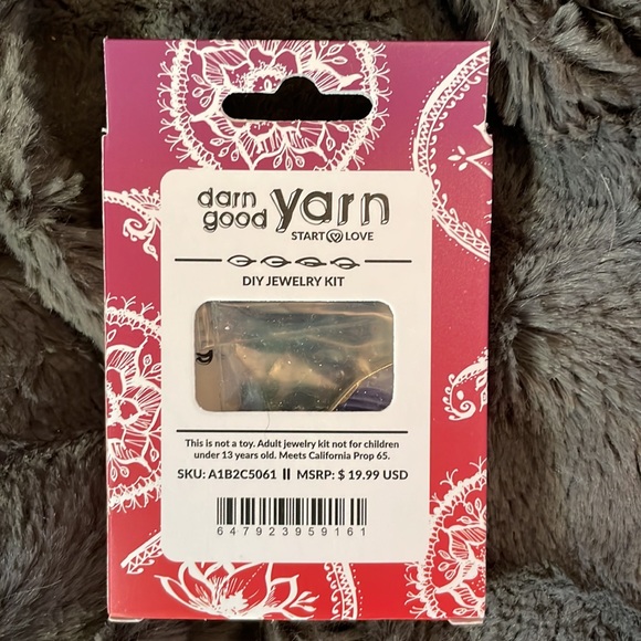 Set of 3 DIY Jewelry making kits — ideal stocking stuffers!! - Picture 4 of 8